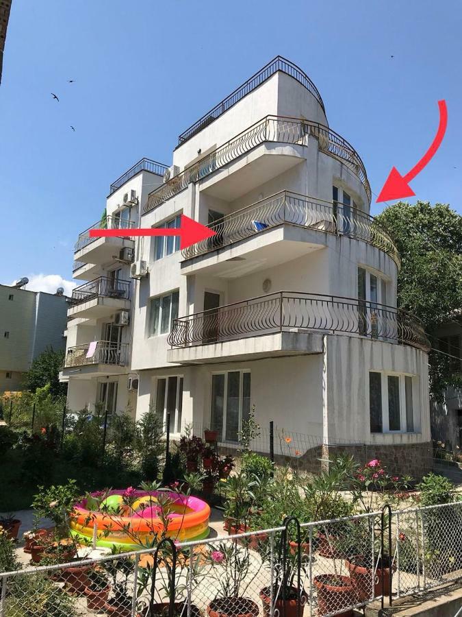 Helga Apartment Obzor Bagian luar foto